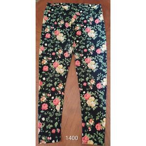 (1400) Lula Roe Tall and Curvy Leggings  Size: 34 waist